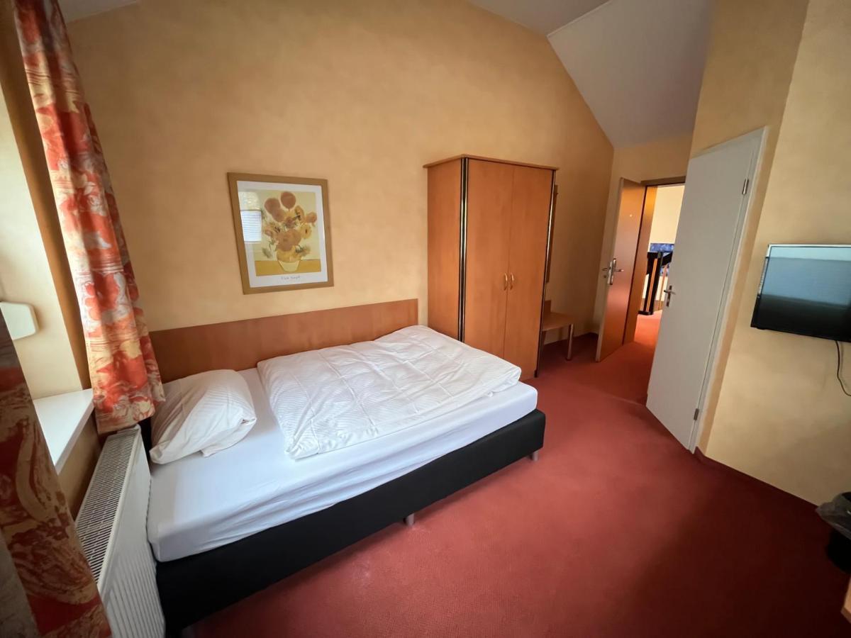 Landhotel Ritter-Post Angelbachtal Buitenkant foto